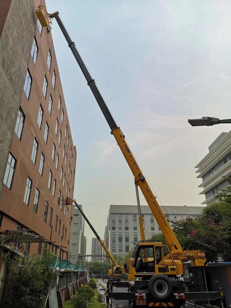 江苏汽车吊出租哪家好，选择最靠谱的服务商指南