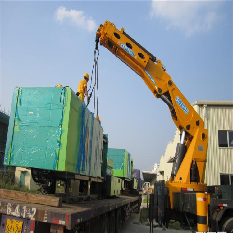 江苏100吨折臂吊出租大概多少钱