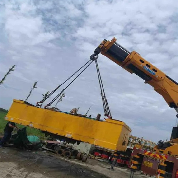 江苏随车吊吊集装箱怎么吊